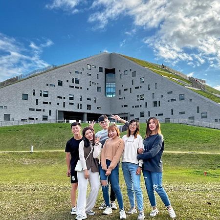 Taitung Sevilla Hostel מראה חיצוני תמונה