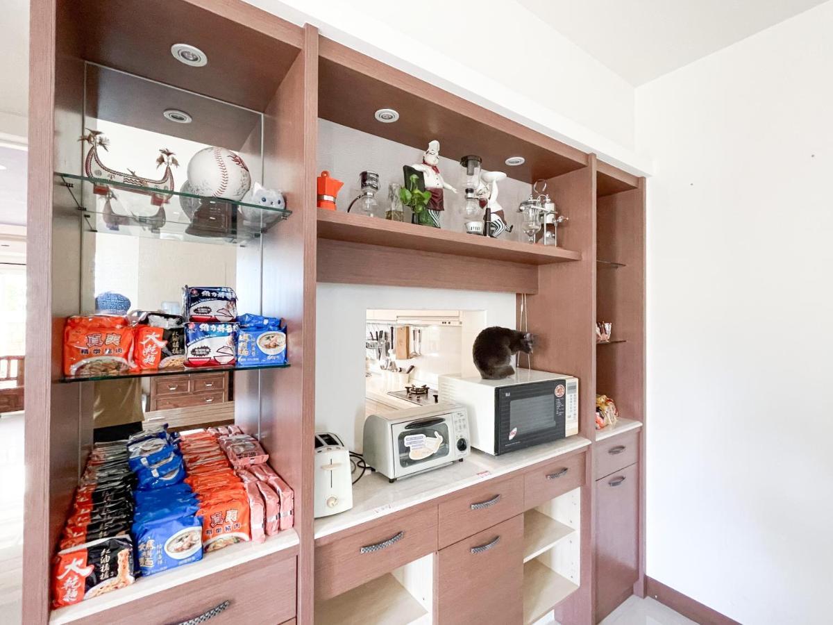 Taitung Sevilla Hostel מראה חיצוני תמונה