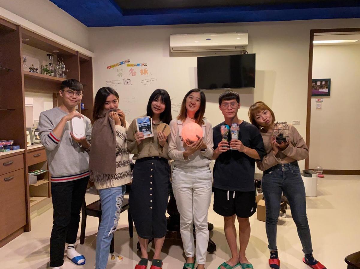 Taitung Sevilla Hostel מראה חיצוני תמונה