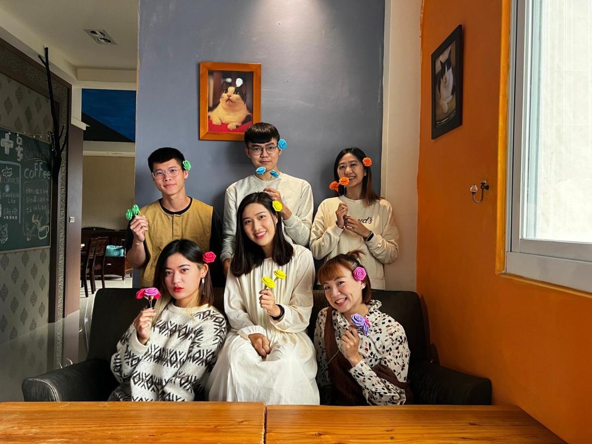 Taitung Sevilla Hostel מראה חיצוני תמונה