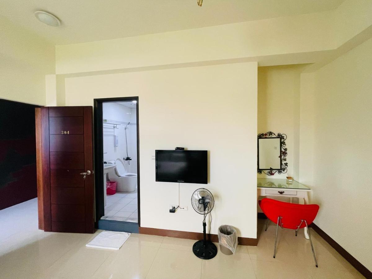 Taitung Sevilla Hostel מראה חיצוני תמונה